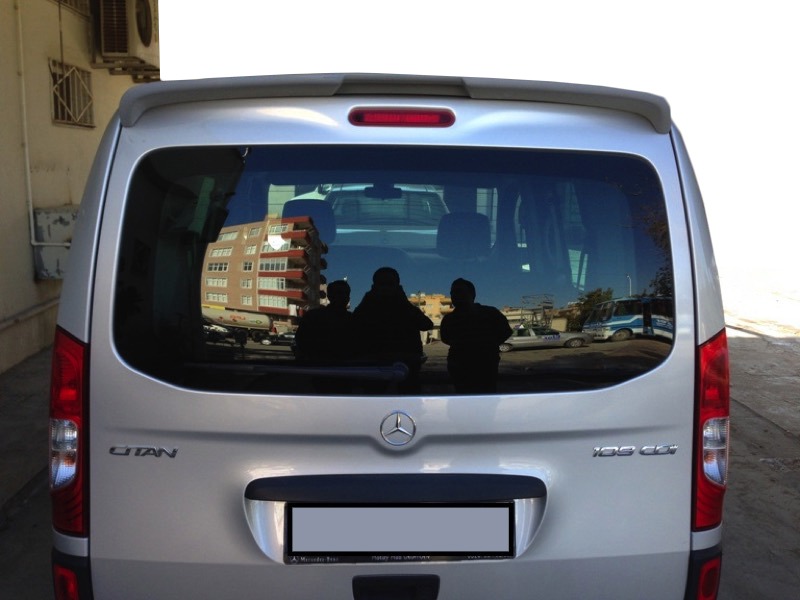 Mercedes-Citan-Bagaj-Spoiler-Boyali-resim-1340.jpg