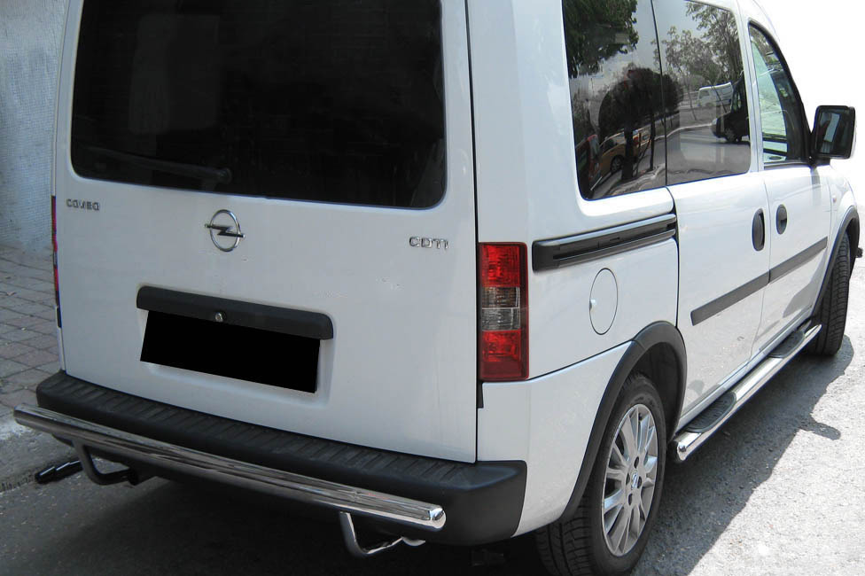 opel_combo_rear_guard_straight_side_step_trump.jpg