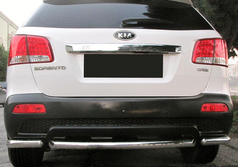 sorento_2010__rear_guard_corner_straight.jpg