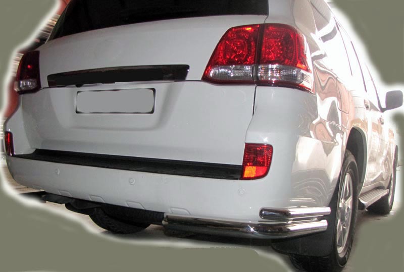 toyota_land_cruiser_200_rear_corner_guard_double_deck.jpg